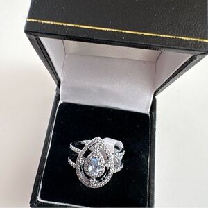 Bomb Party Your Style Is Calling Ring RG34332 Aquamarine Spinel Hematite Plating